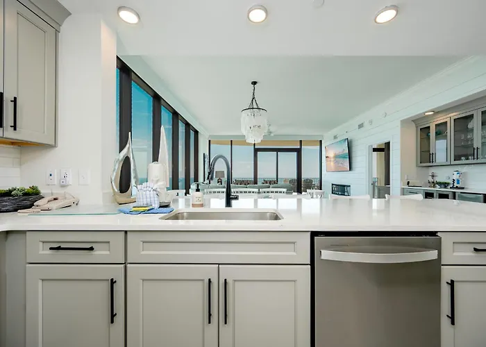 Apartment Phoenix Ii 2205